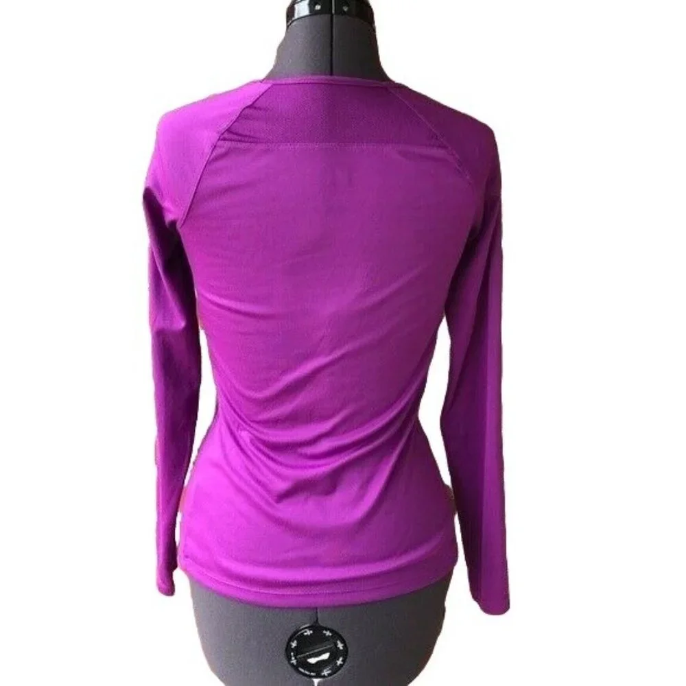 REI Long-Sleeve Athletic Top Lightweight Base Layer Breathable V-Neck Sz. XXS